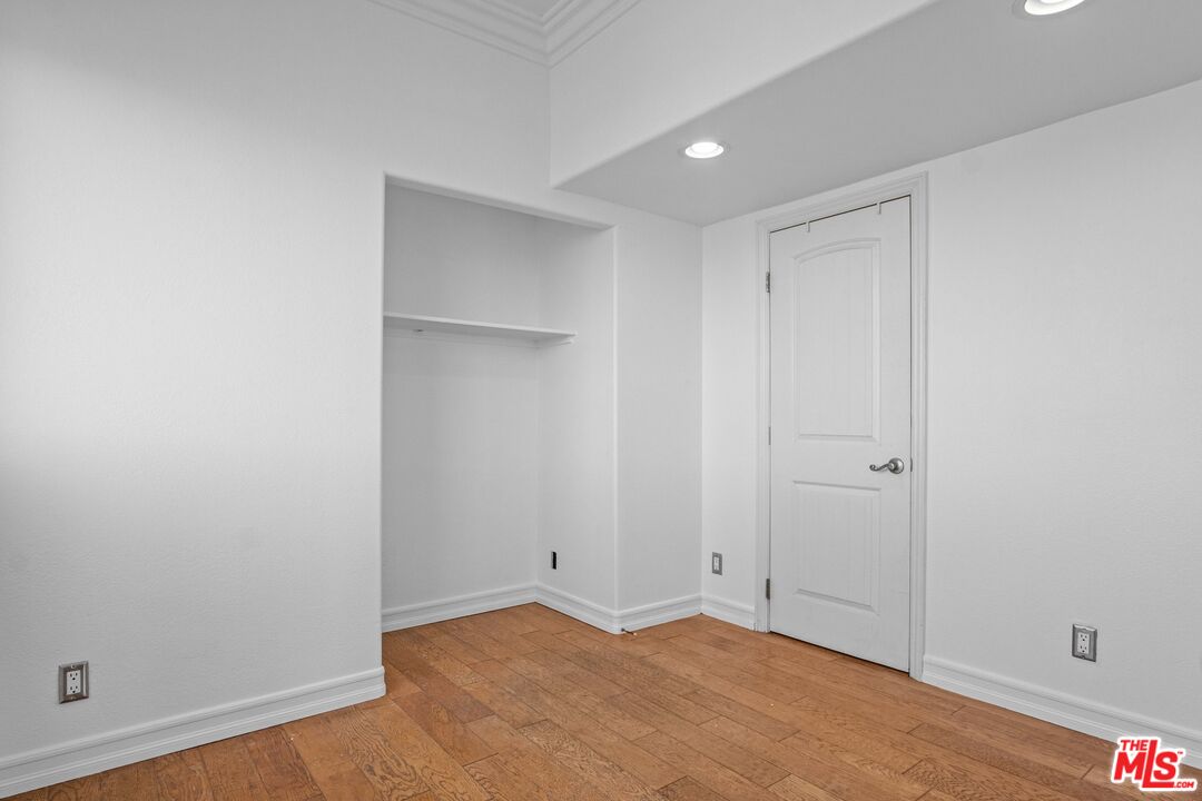 10787 WILSHIRE BLVD Unit: 804