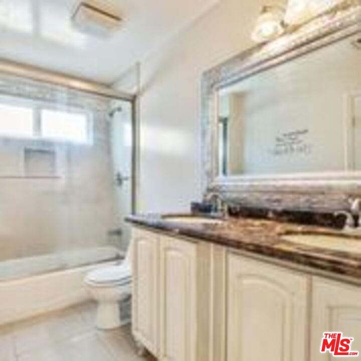 1706 AMHERST AVE