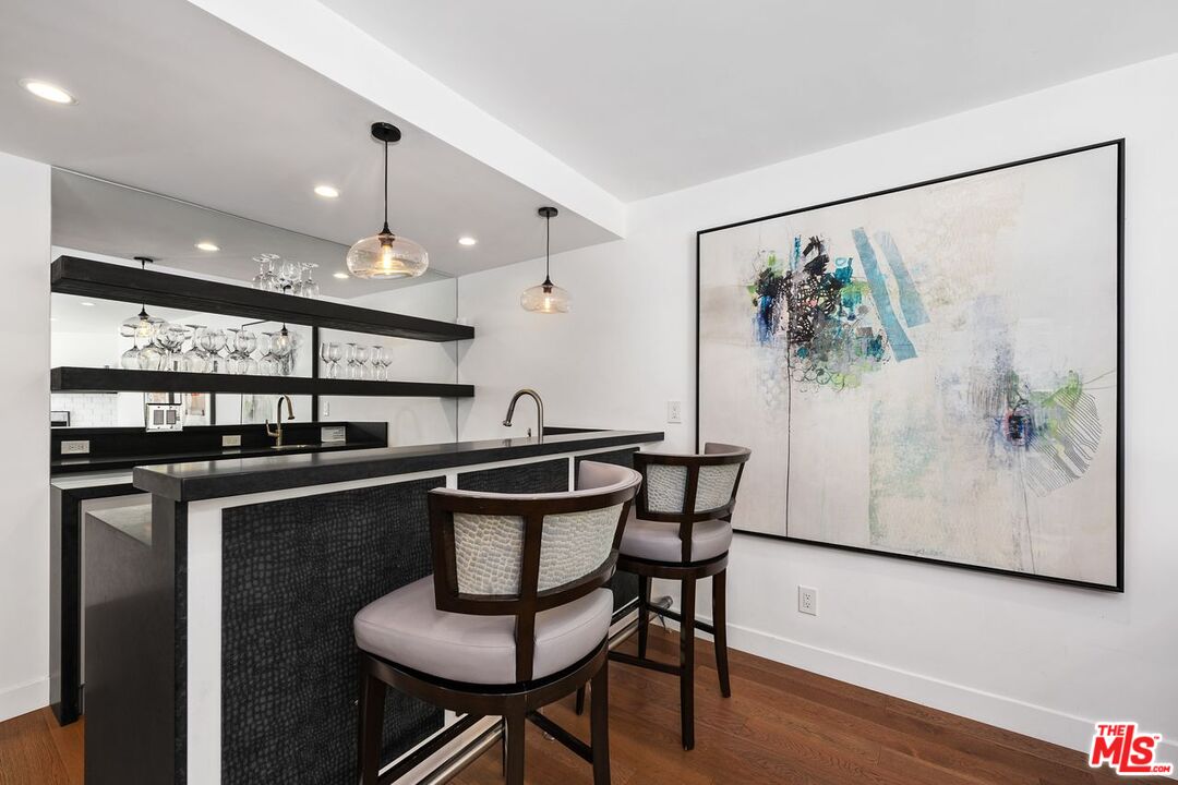 400 Chautauqua Blvd