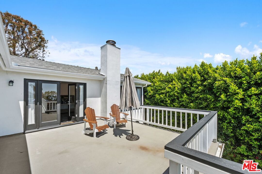 400 Chautauqua Blvd