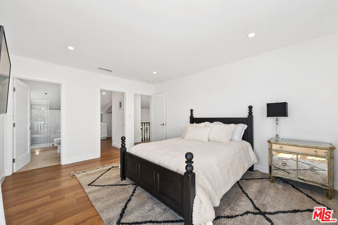 400 Chautauqua Blvd