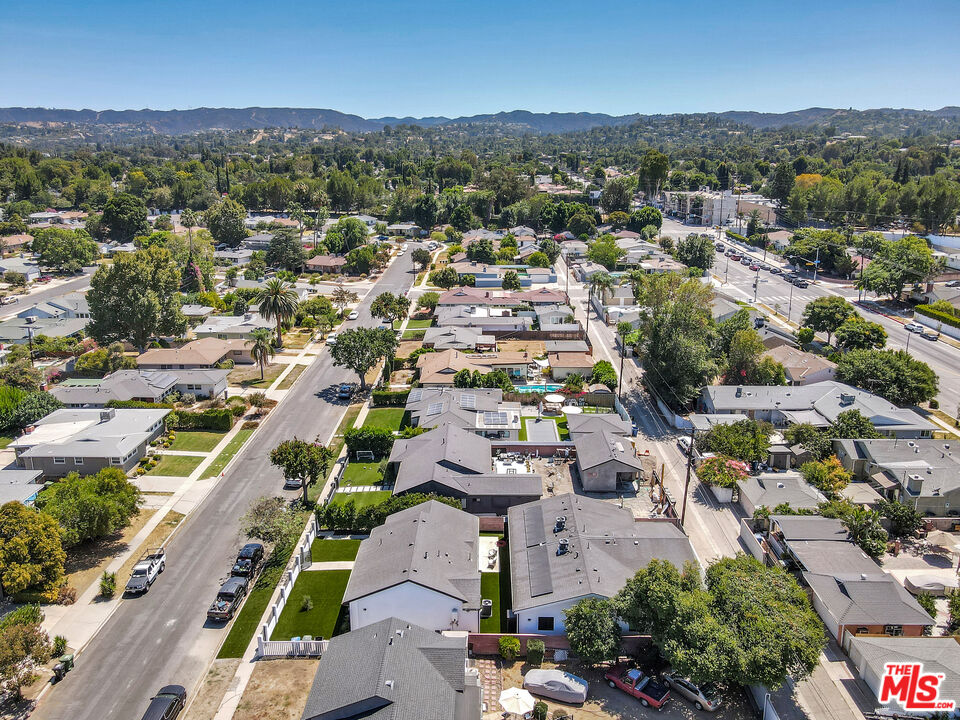6219 Sylvia Ave