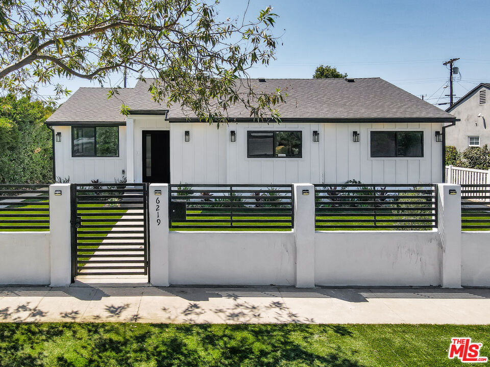 6219 Sylvia Ave