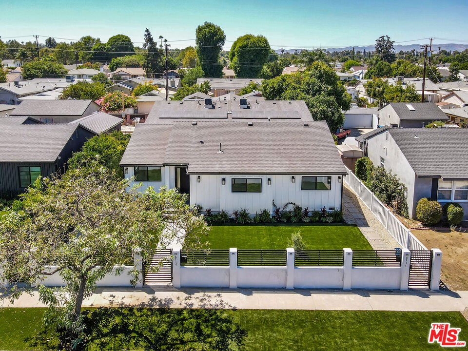 6219 Sylvia Ave