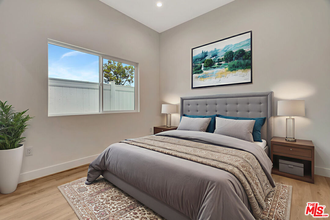 11108 Norris Ave Unit: 11106