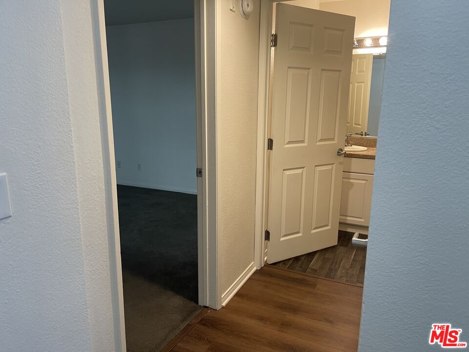 5530 Owensmouth Ave Unit: 223