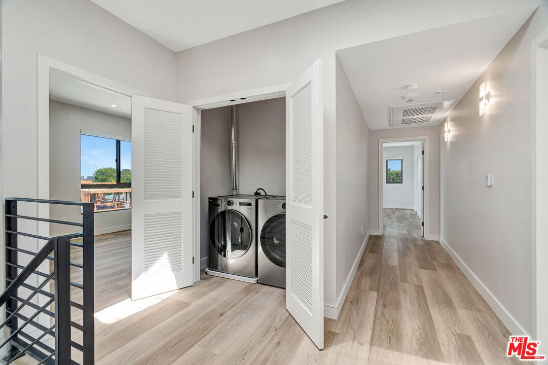 1921 Federal Ave Unit: 1917