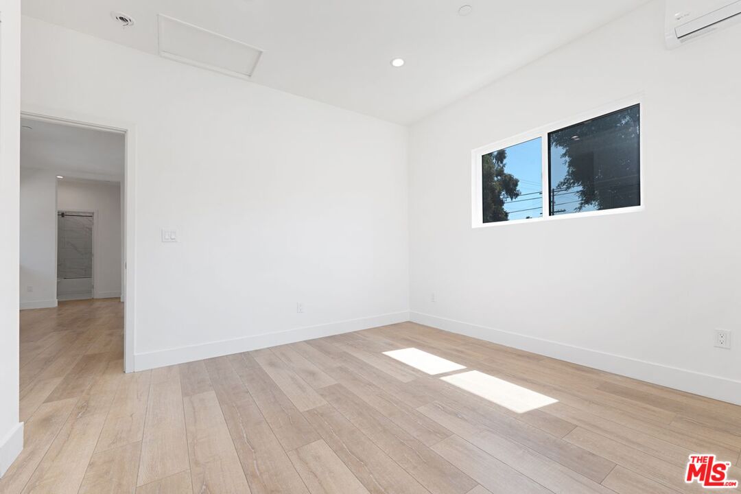 6266 Etiwanda Ave Unit: 18254