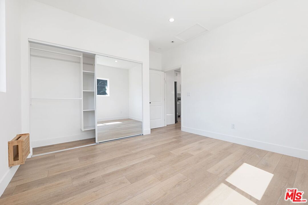 6266 Etiwanda Ave Unit: 18254