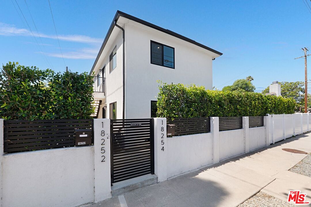 6266 Etiwanda Ave Unit: 18254