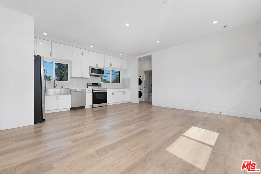 6266 Etiwanda Ave Unit: 18254
