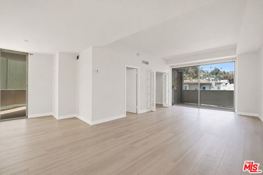 7250 Franklin Ave Unit: 507