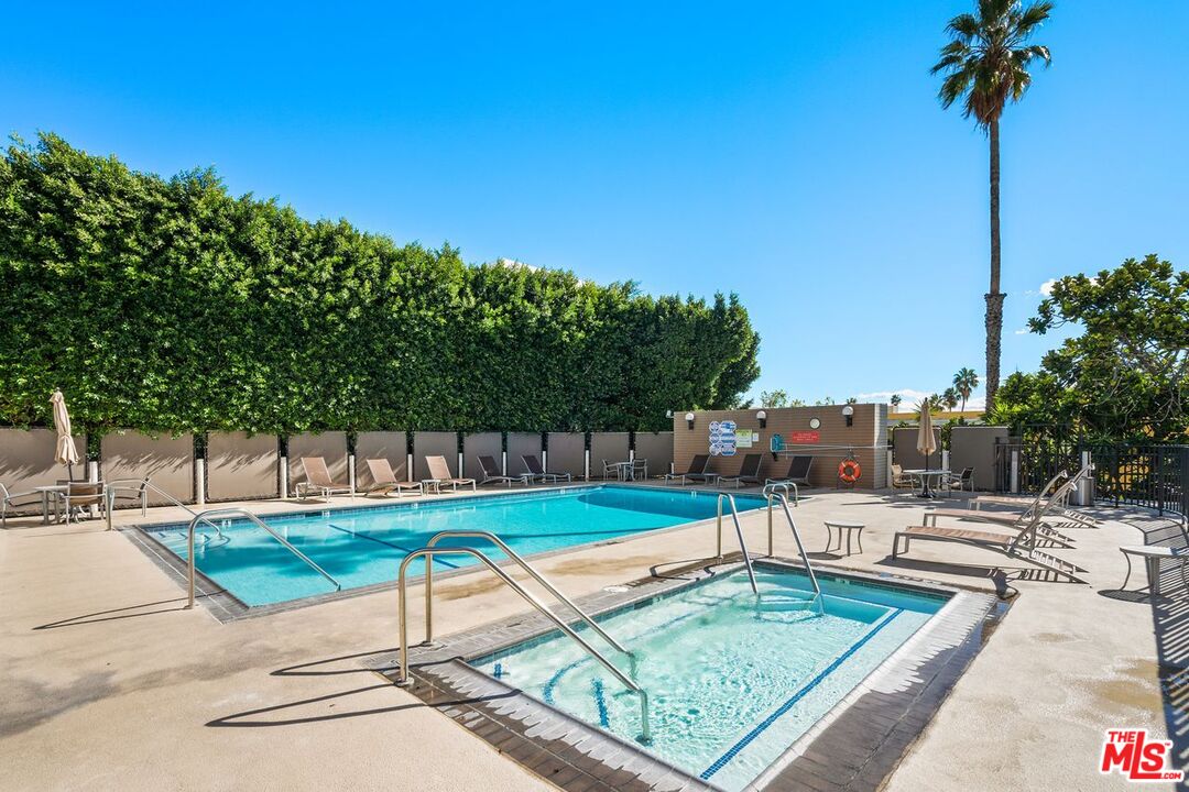 7250 Franklin Ave Unit: 507