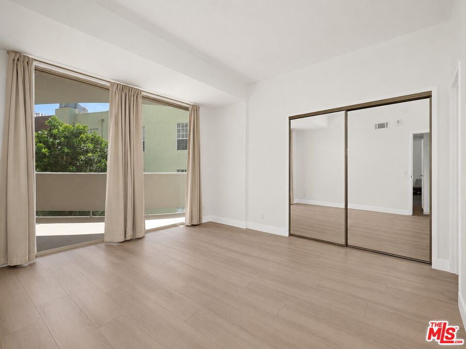 7250 Franklin Ave Unit: 507
