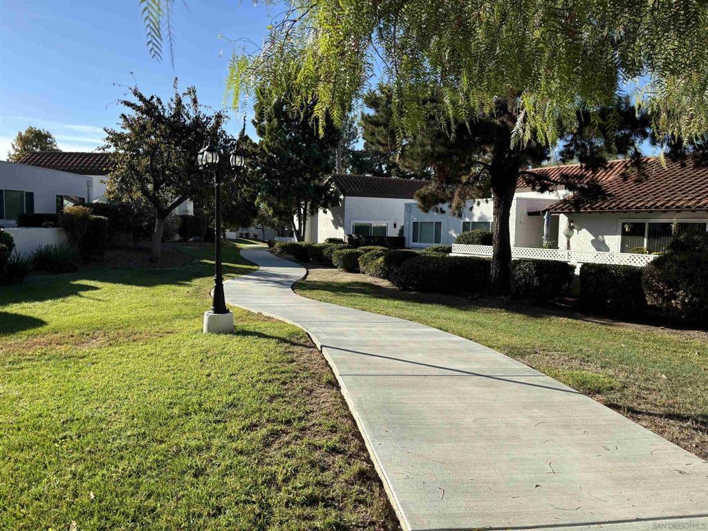 16412 Caminito Vecinos 141