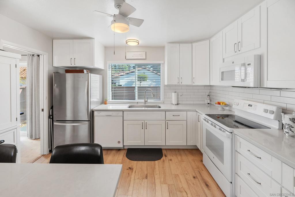 16412 Caminito Vecinos 141