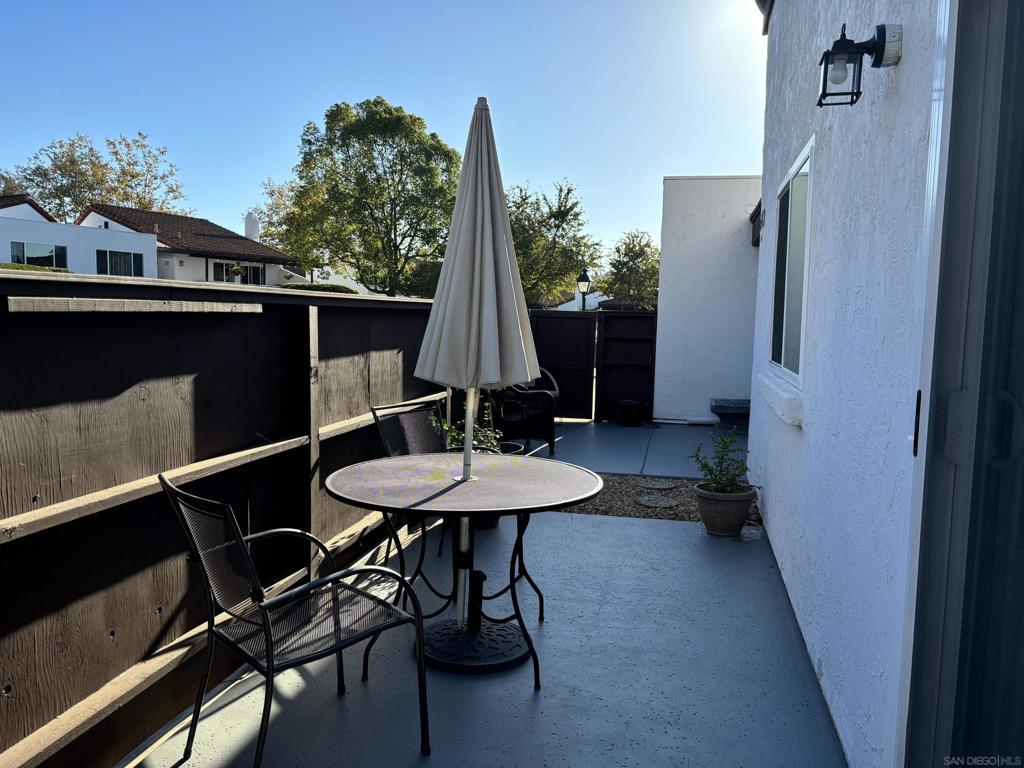 16412 Caminito Vecinos 141