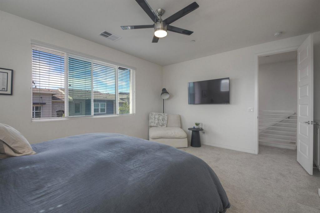 6058 Colt Place 101