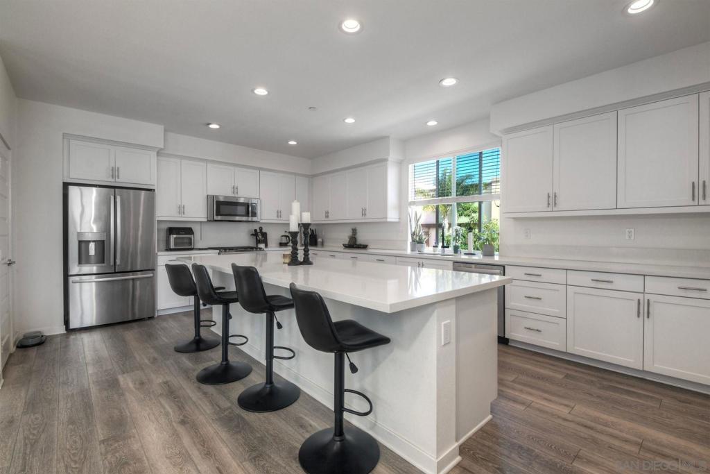 6058 Colt Place 101