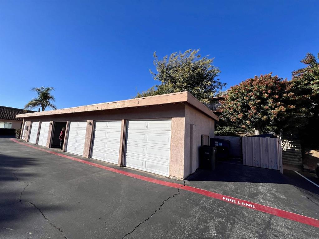 31916 Del Cielo Este Unit: 7