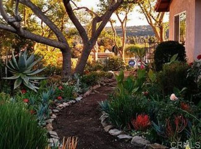 31916 Del Cielo Este Unit: 7