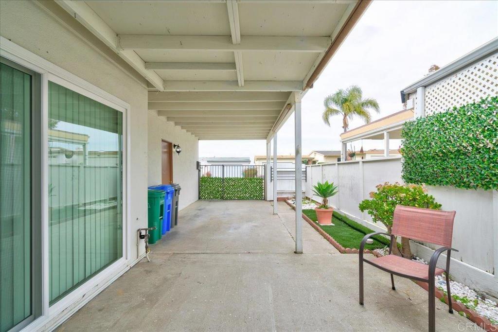 3890 Vista Campana S 98