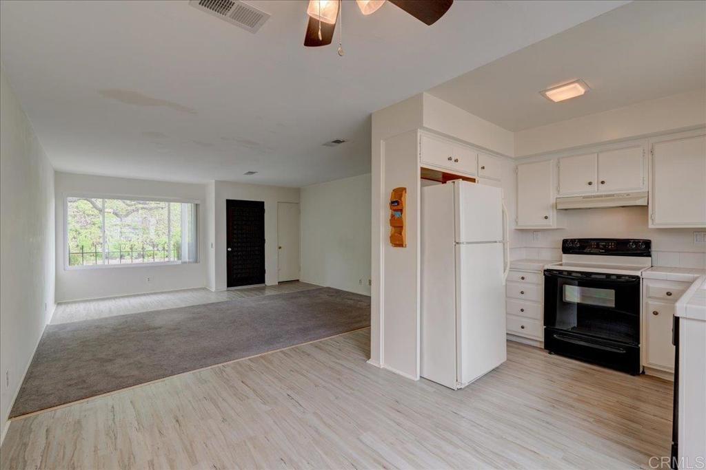 3890 Vista Campana S 98