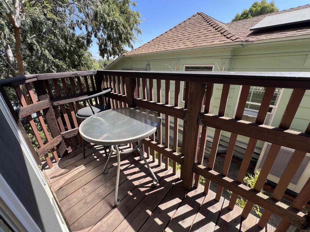 2371 73 Vancouver Avenue