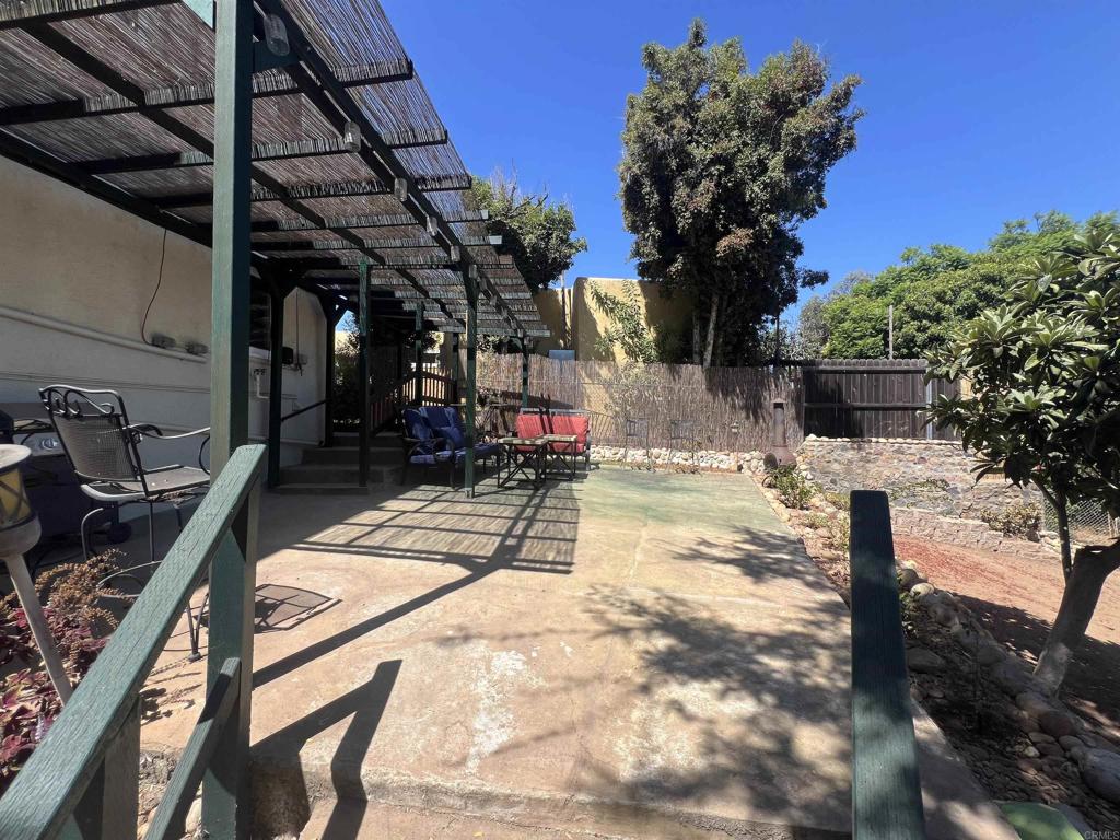 2371 73 Vancouver Avenue