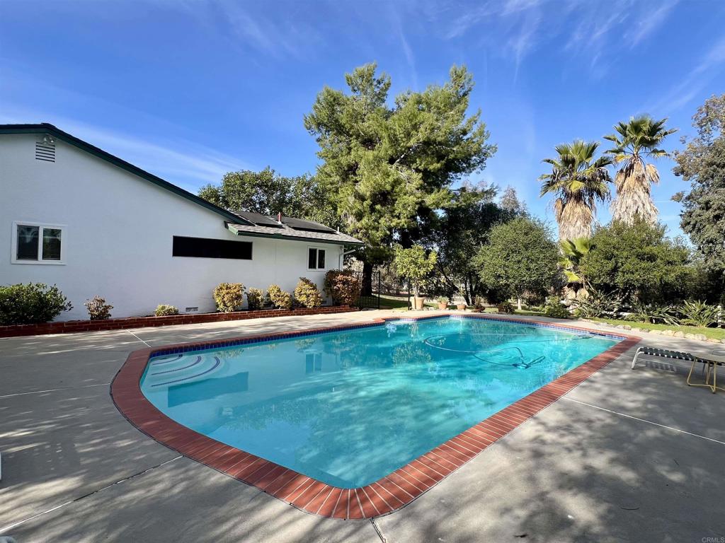 1170 Rising Hill Way