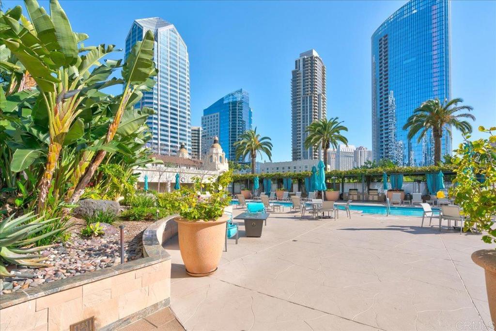 1199 Pacific Highway 3902