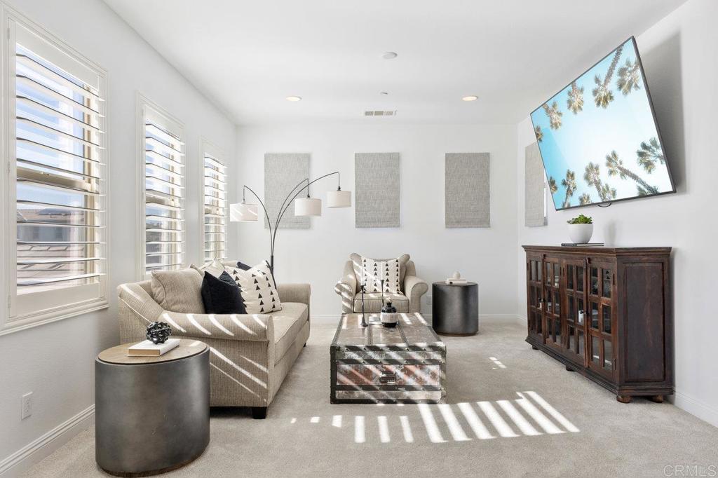 715 Blossom Road