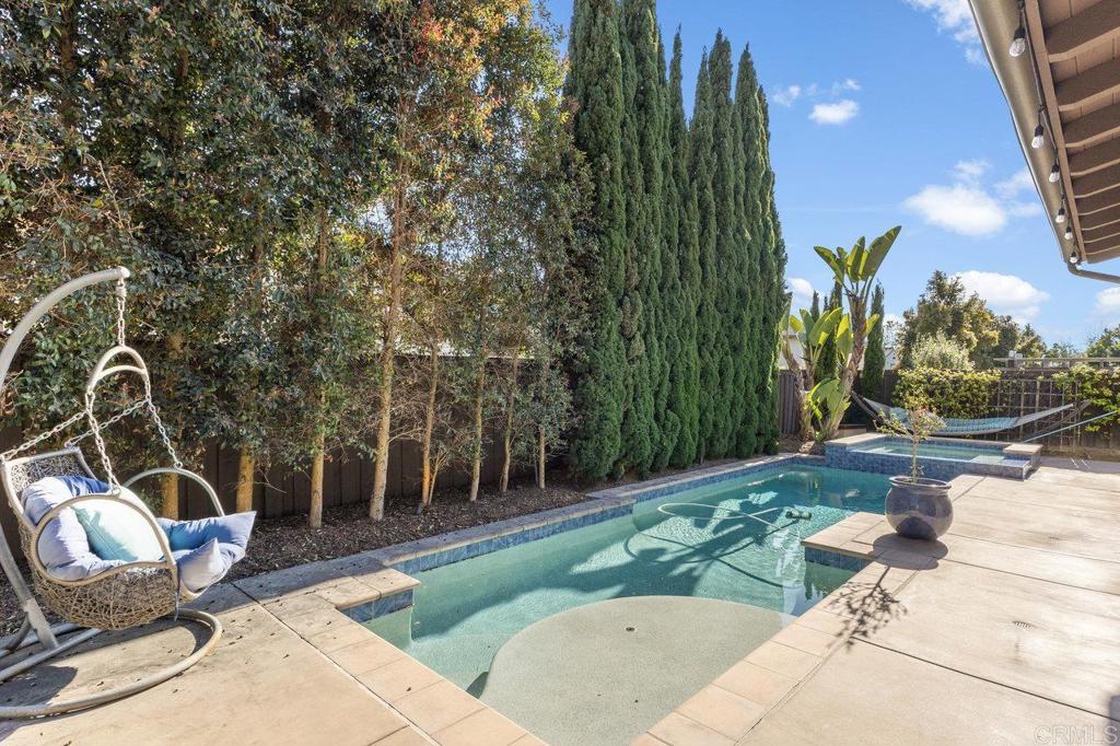 715 Blossom Road