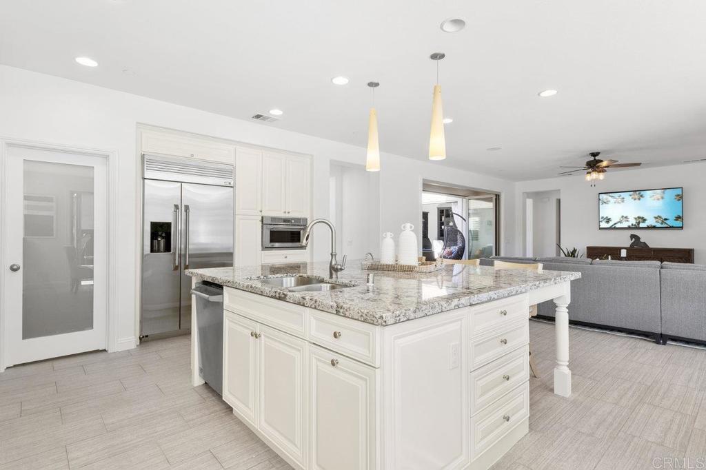 715 Blossom Road