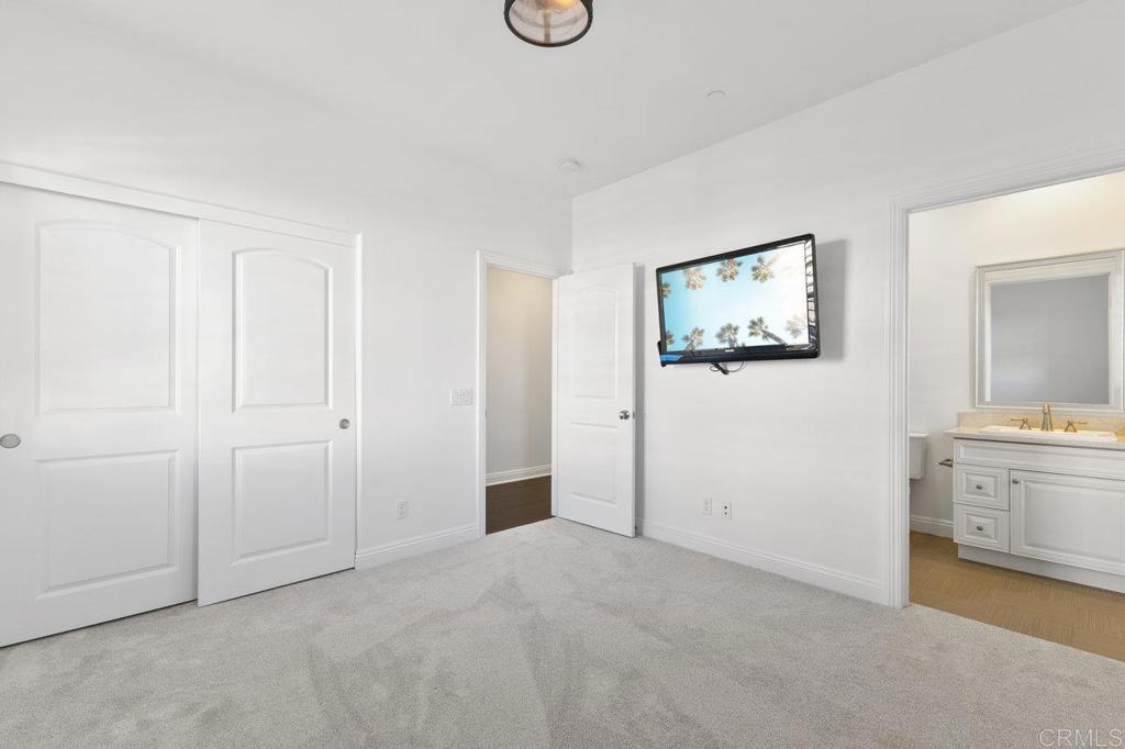 715 Blossom Road