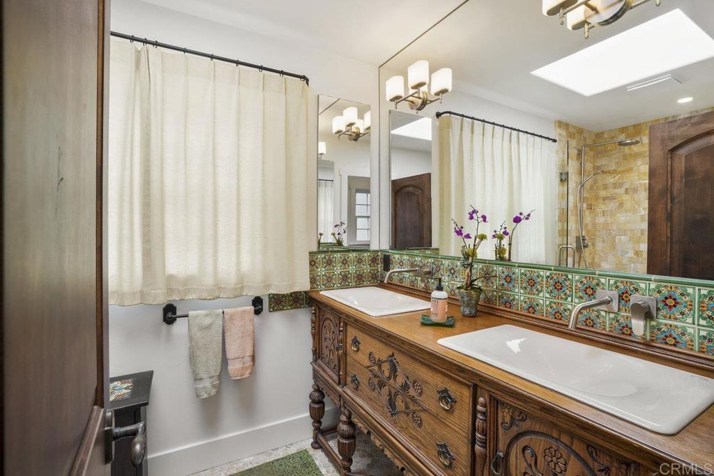 308 Sunset Drive A