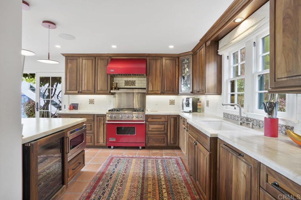 308 Sunset Drive A