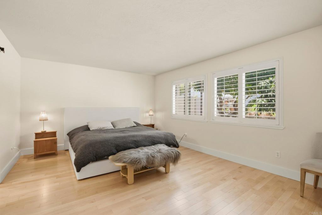 12388 Reata Court