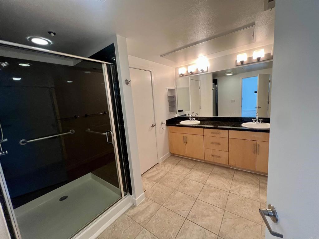 3650 5Th Avenue 506