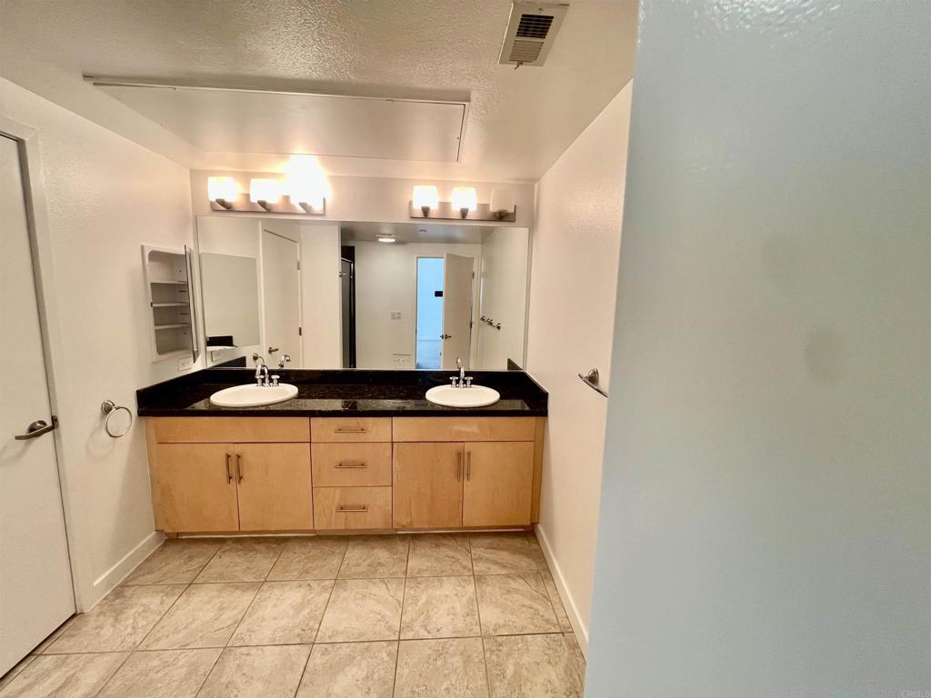 3650 5Th Avenue 506