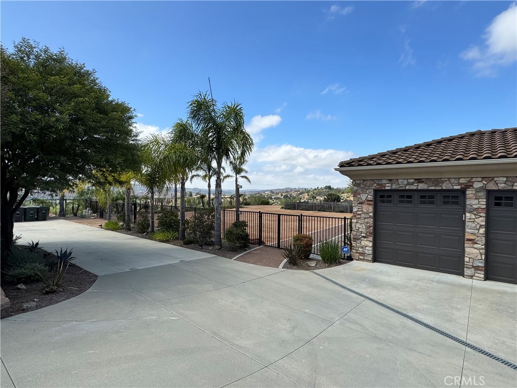 3863 Flowerwood Lane