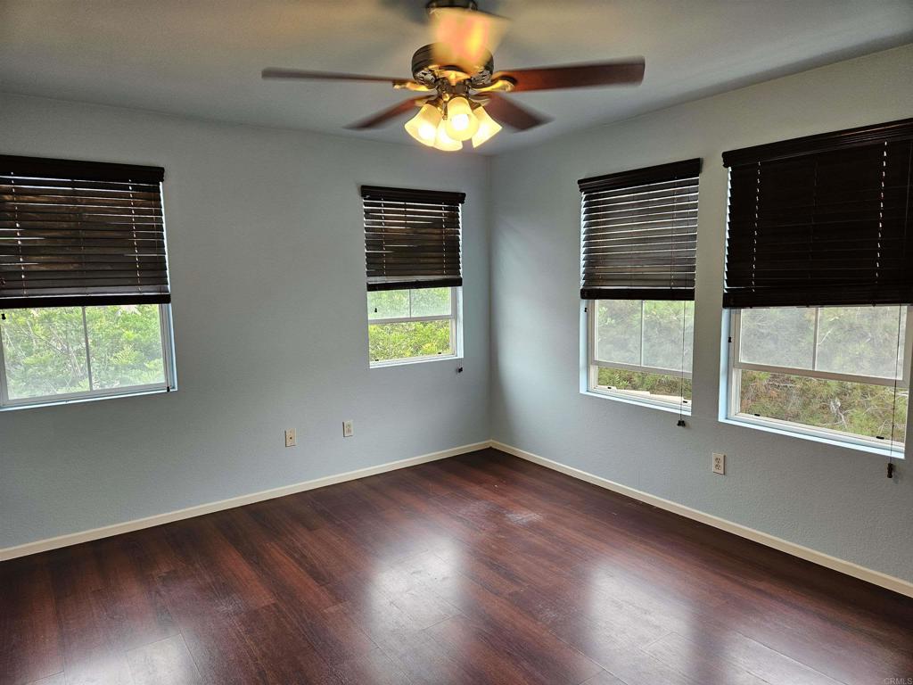 4558 Northern Moon Way