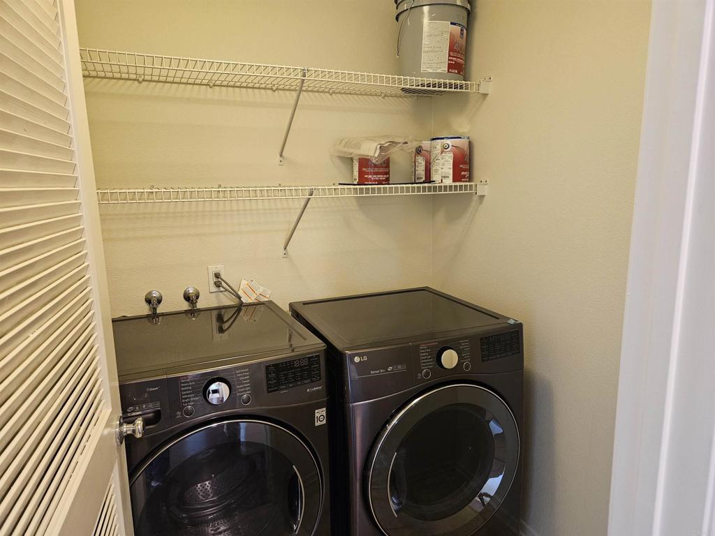 4558 Northern Moon Way