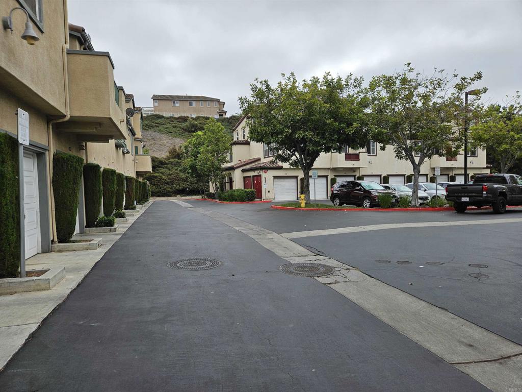 4558 Northern Moon Way