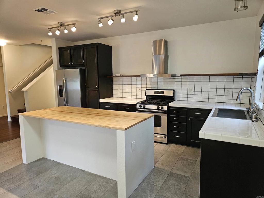 4558 Northern Moon Way