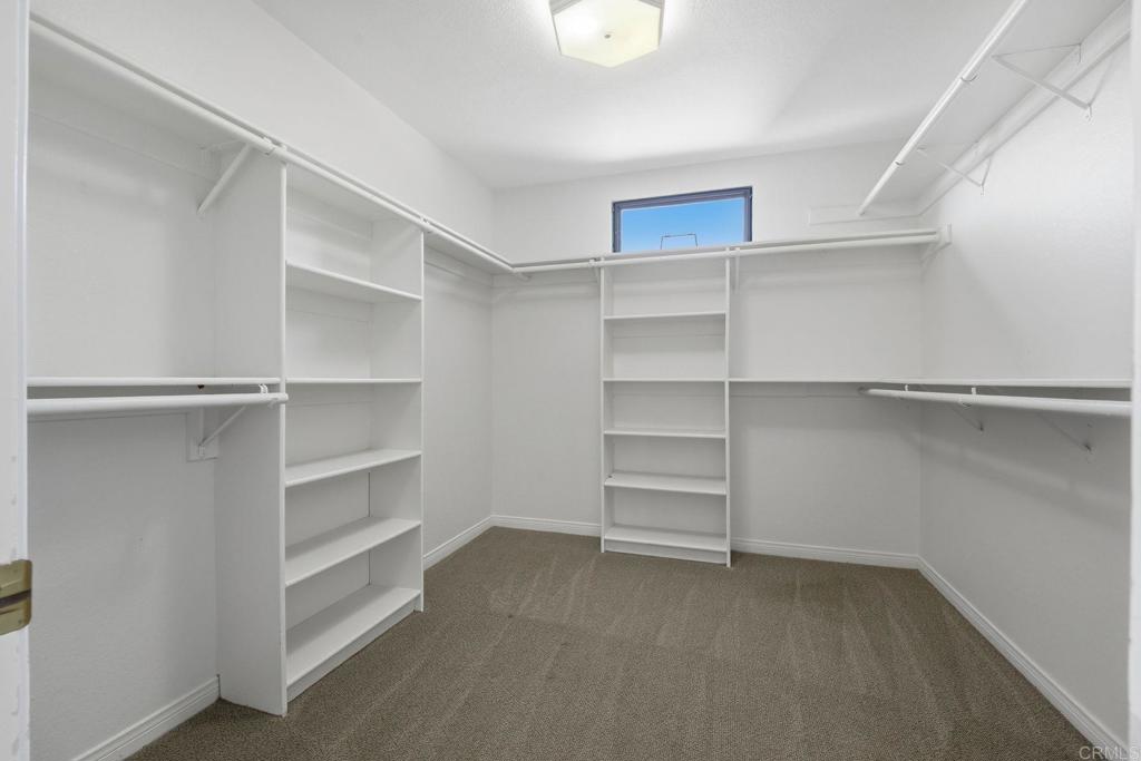 2524 La Costa Avenue