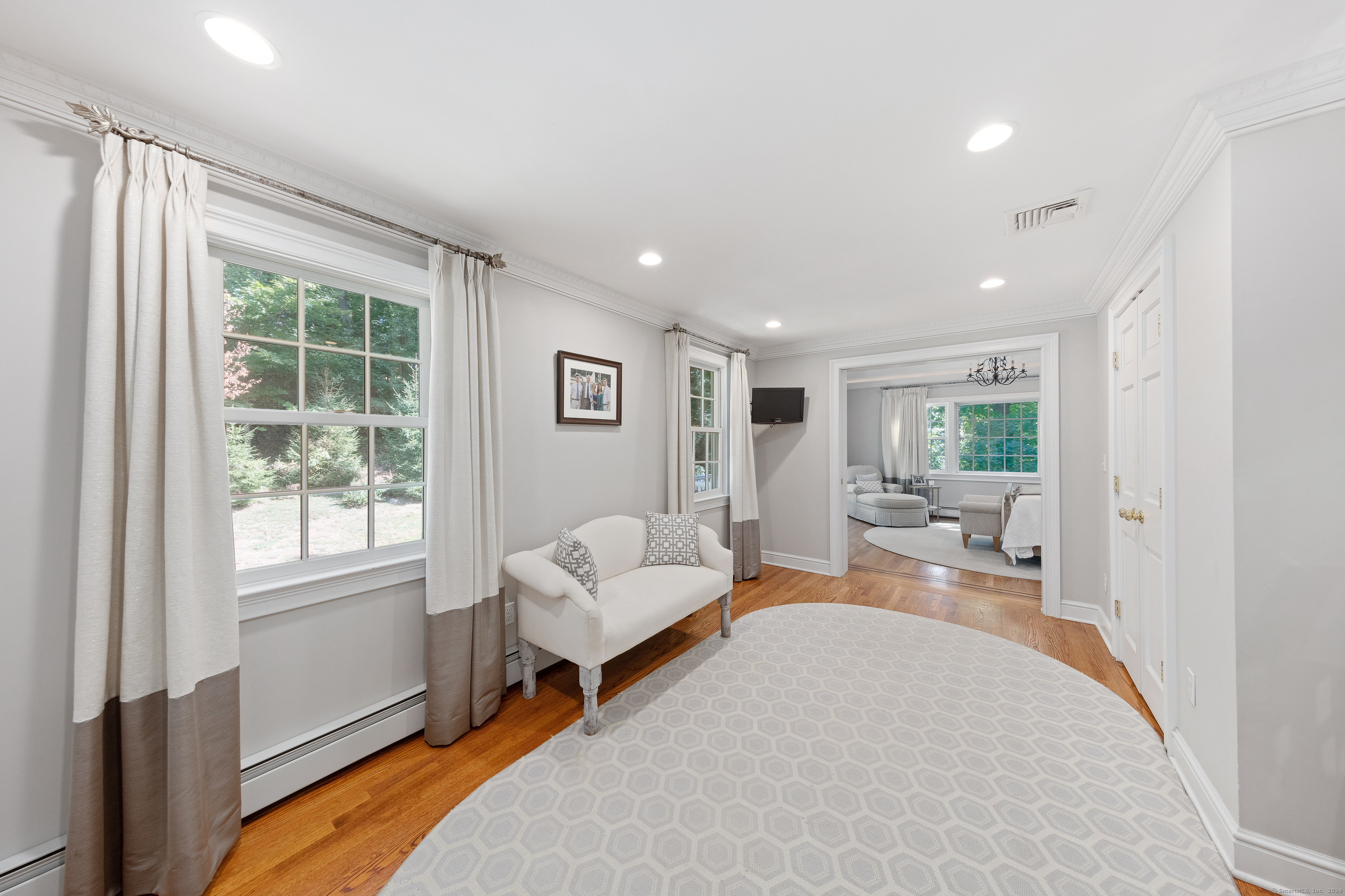 438 Middlesex Road