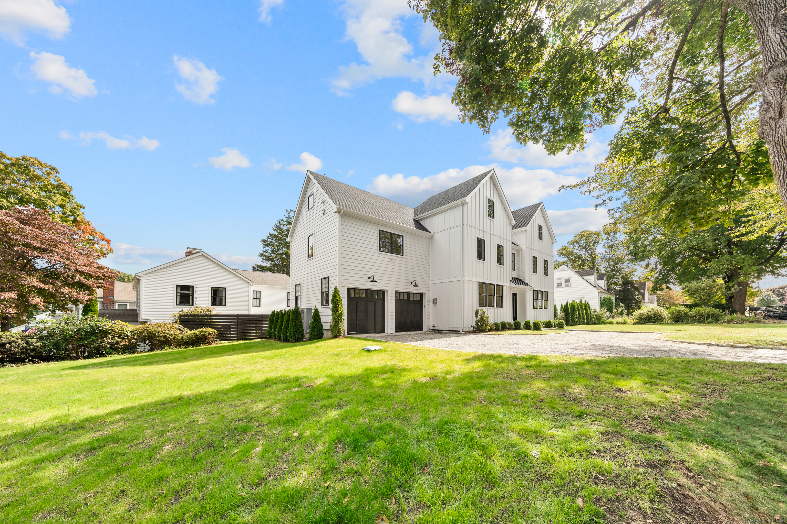 14 Dickinson Road