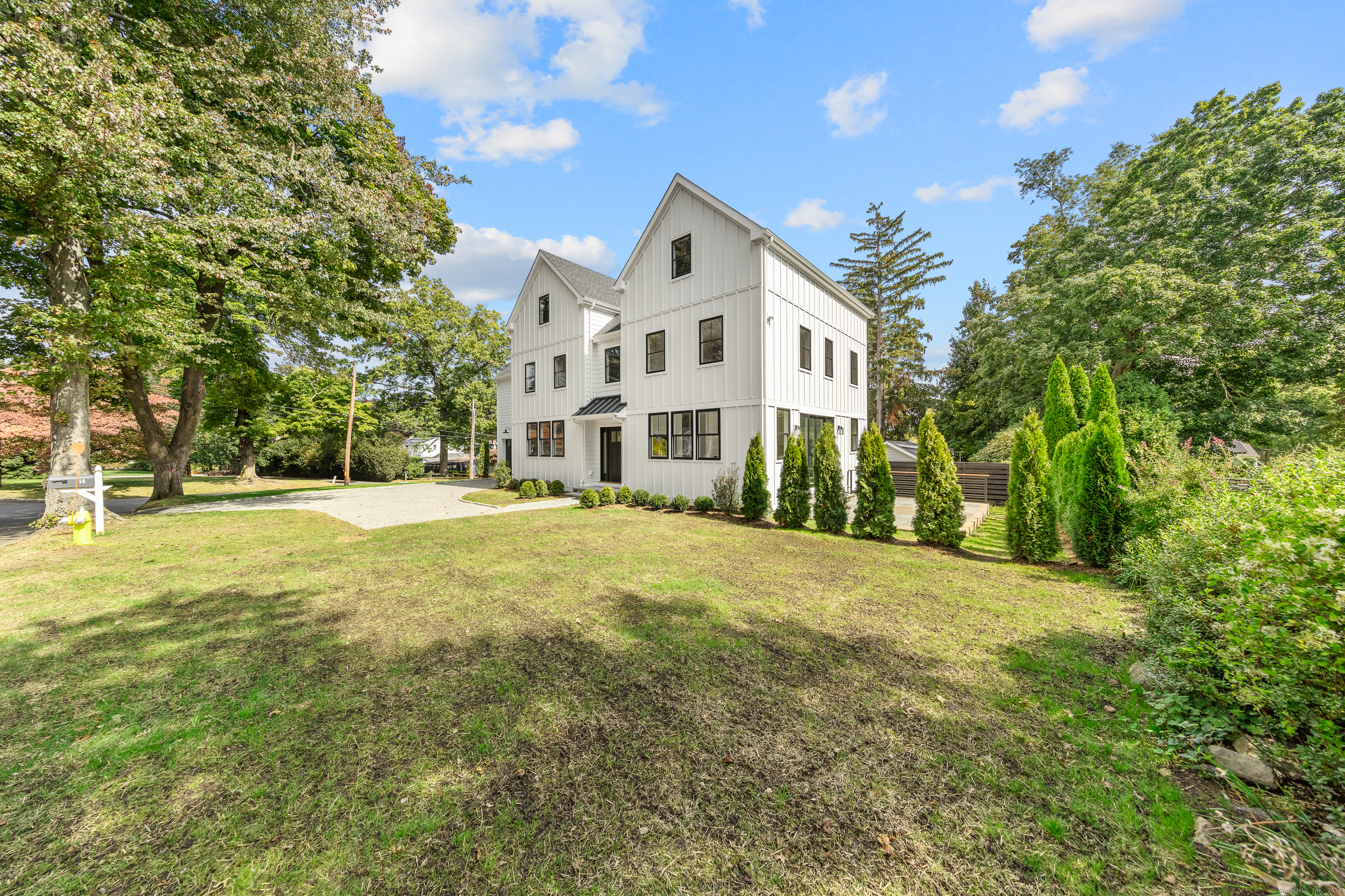 14 Dickinson Road
