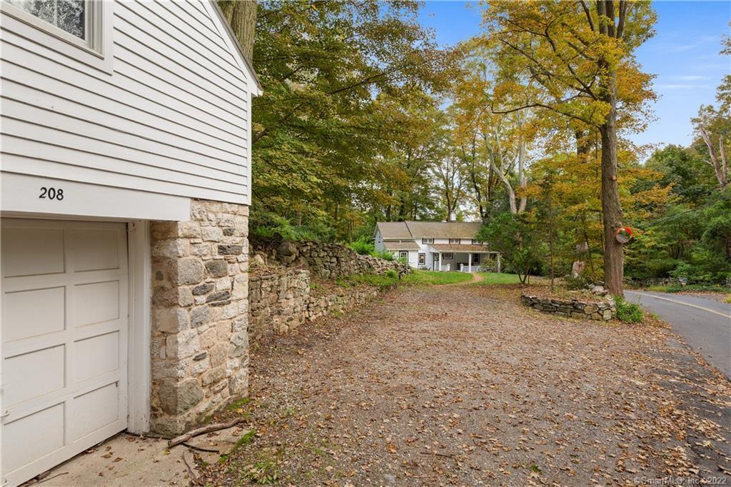 208 Millstone Road